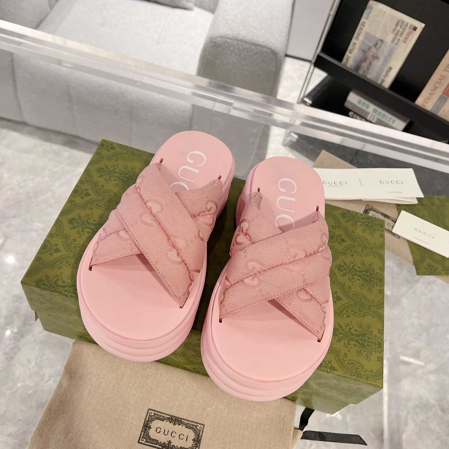 Gucci Women's GG Platform Slide Sandal - FashionPlug