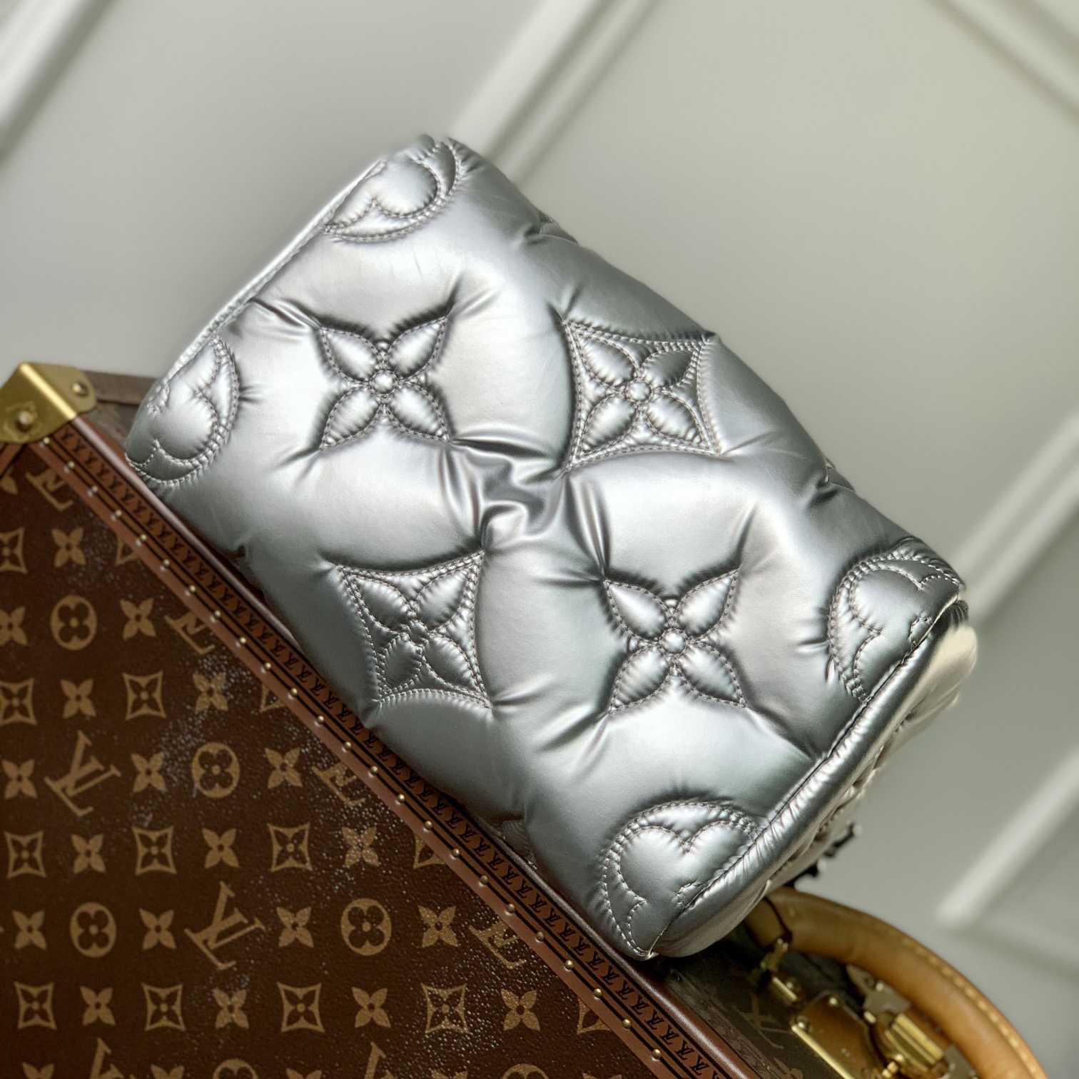 Louis Vuitton Pillow Speedy 25 Bandouliere Bag (25 x 19 x 15cm)  M59009 - FashionPlug