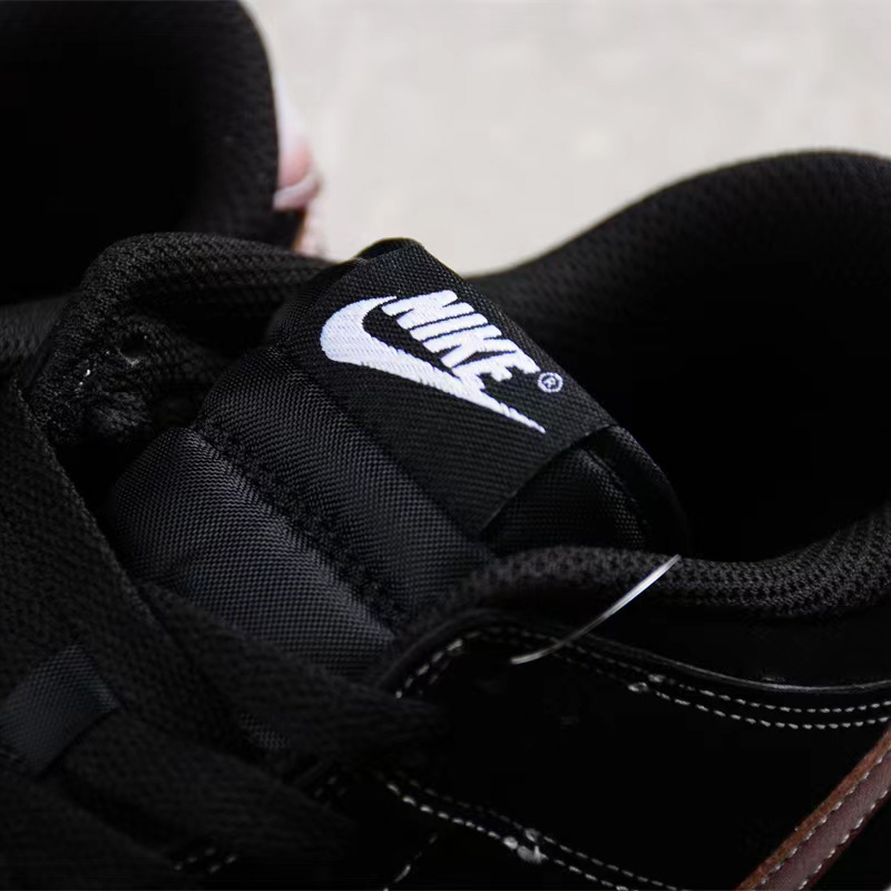 Nike Dunk Low Sneakers        fd6923-001  - FashionPlug