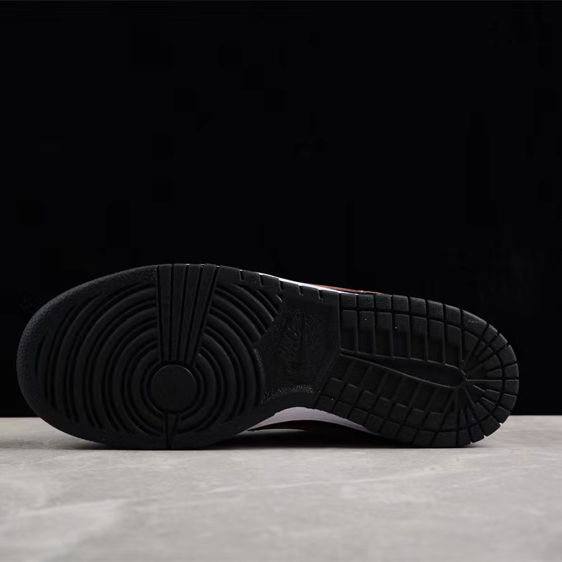 Nike Dunk Low Sneakers        fd6923-001  - FashionPlug
