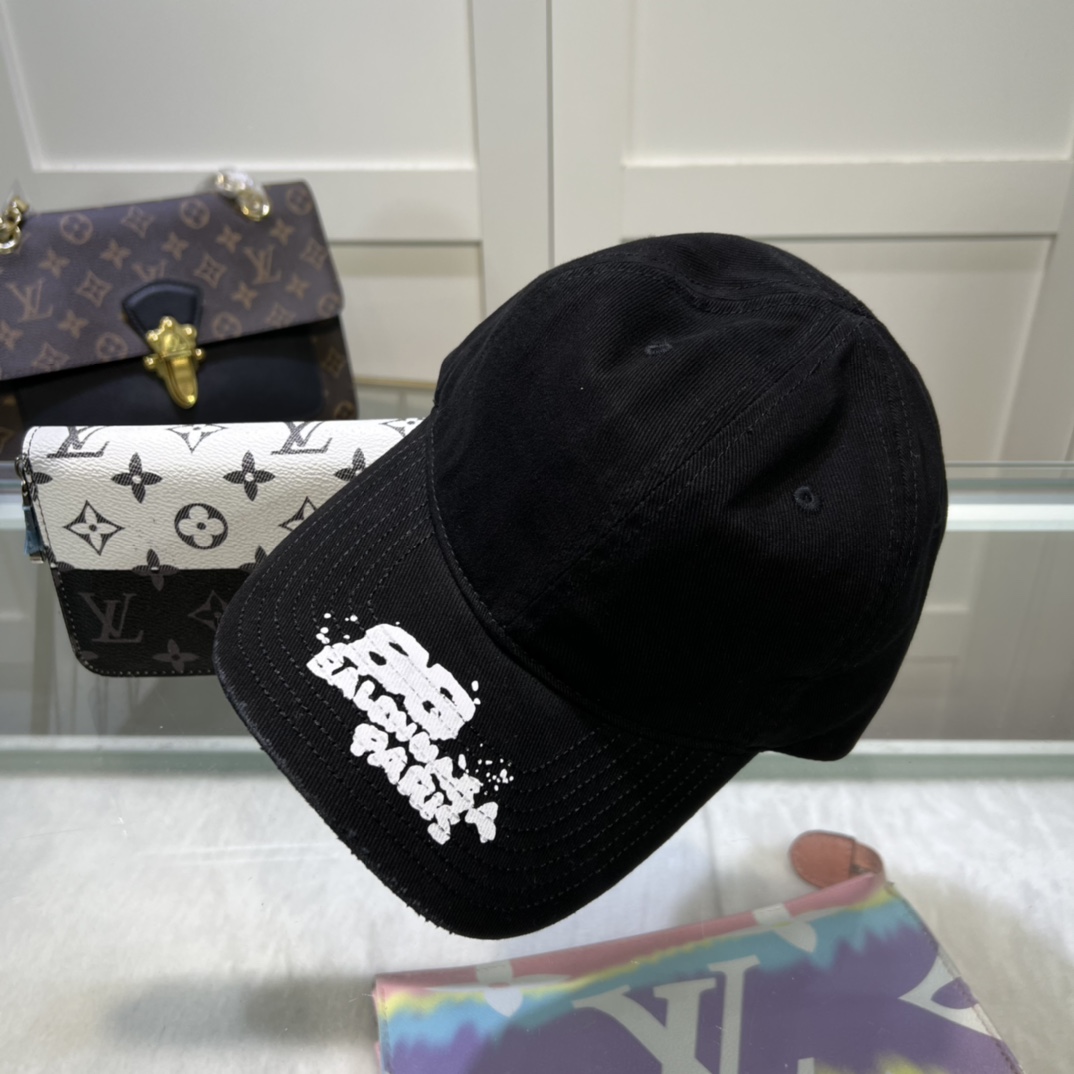 Balenciaga Hand Drawn BB Icon Cap In Black - FashionPlug