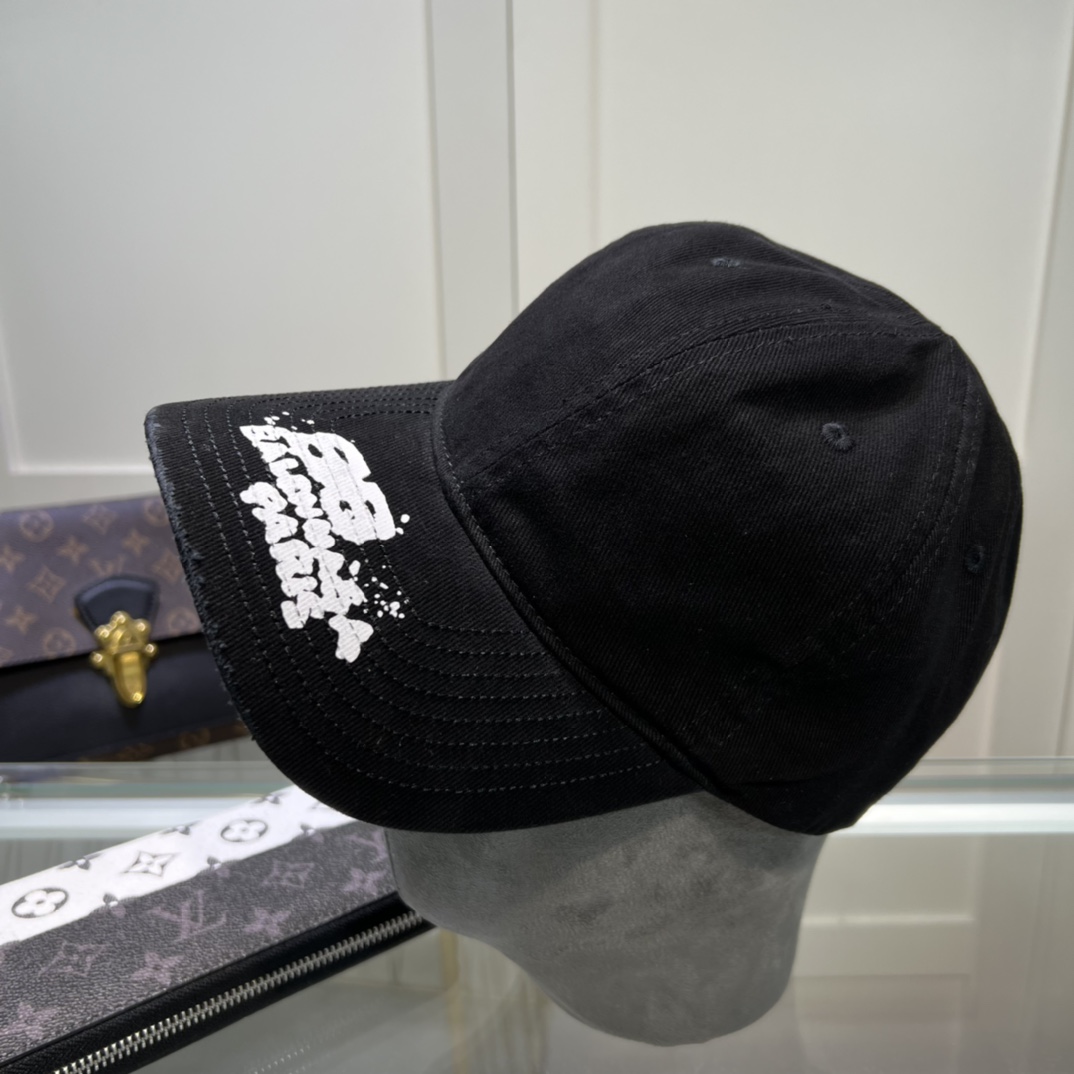 Balenciaga Hand Drawn BB Icon Cap In Black - FashionPlug