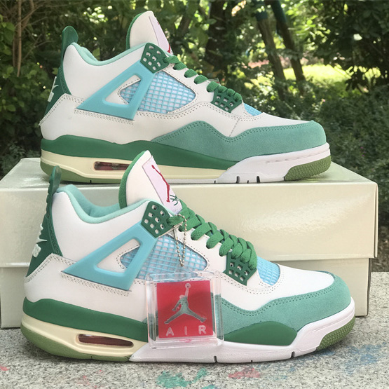 Air Jordan 4 PE SB  Sneakers      AJ4-KNCW - FashionPlug