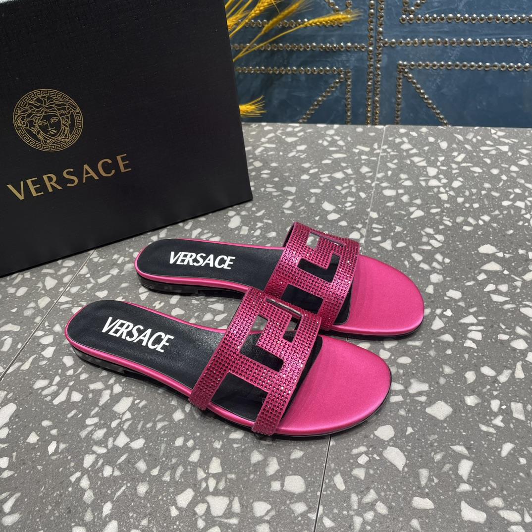 Versace Greca Maze Crystal Flat Sandals - FashionPlug