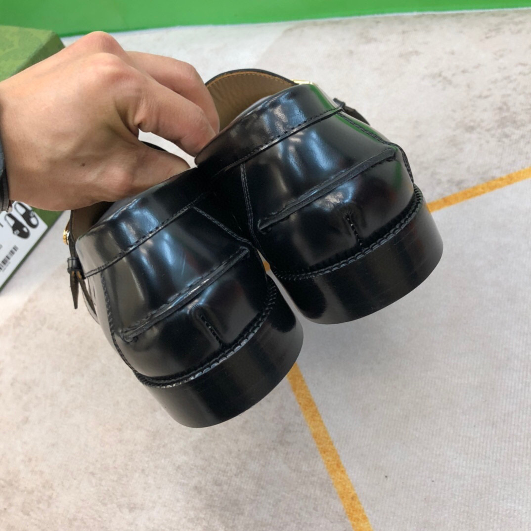 Gucci Logo-plaque Leather Loafers (Upon Uk Size) - FashionPlug