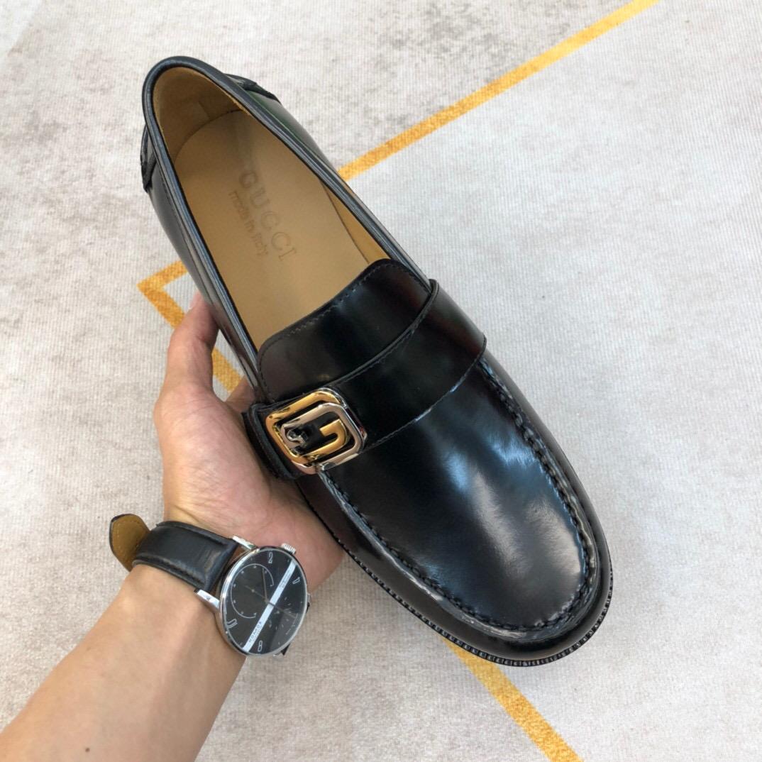 Gucci Logo-plaque Leather Loafers (Upon Uk Size) - FashionPlug