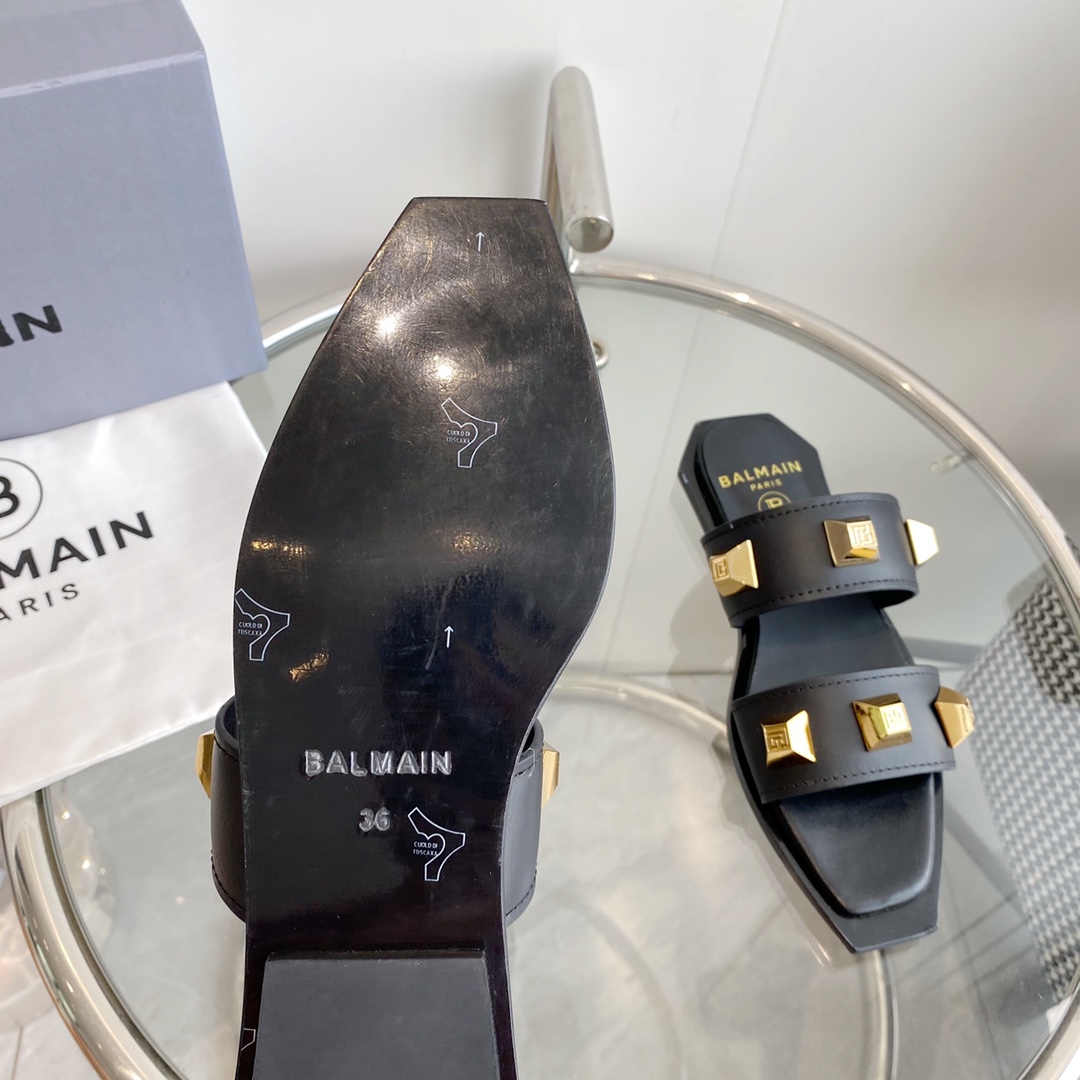 Balmain Ana Studded Leather Slides - FashionPlug
