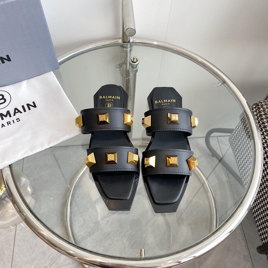 Balmain Ana Studded Leather Slides - FashionPlug