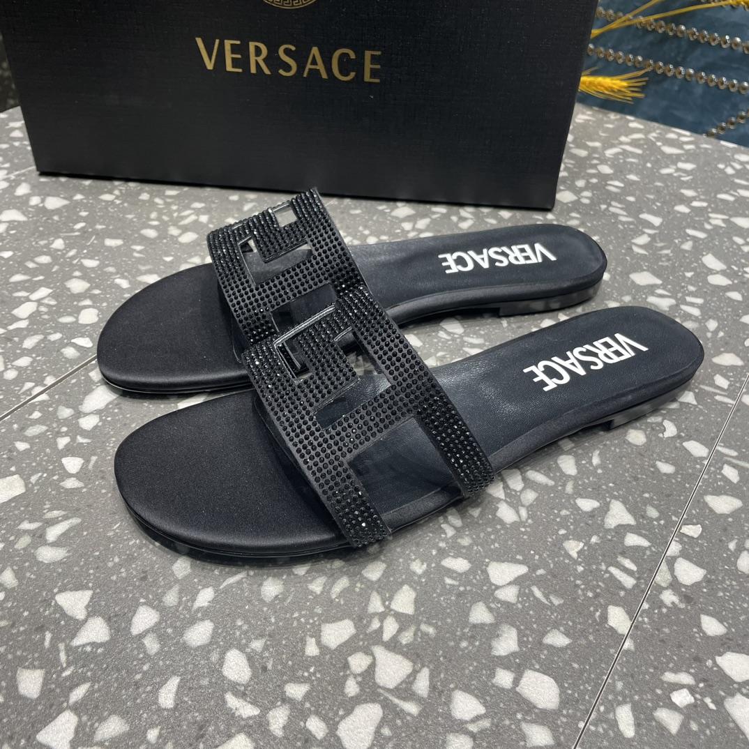 Versace Greca Maze Crystal Flat Sandals - FashionPlug