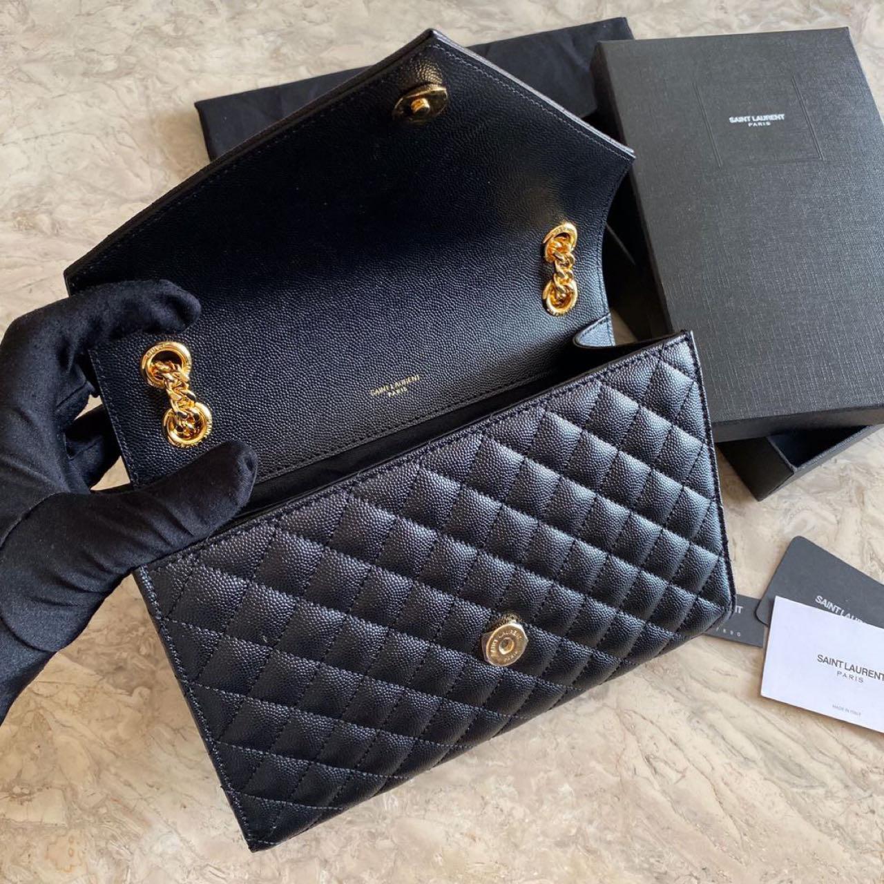 Saint Laurent Shoulder Bag (24-17.5-6cm) - FashionPlug
