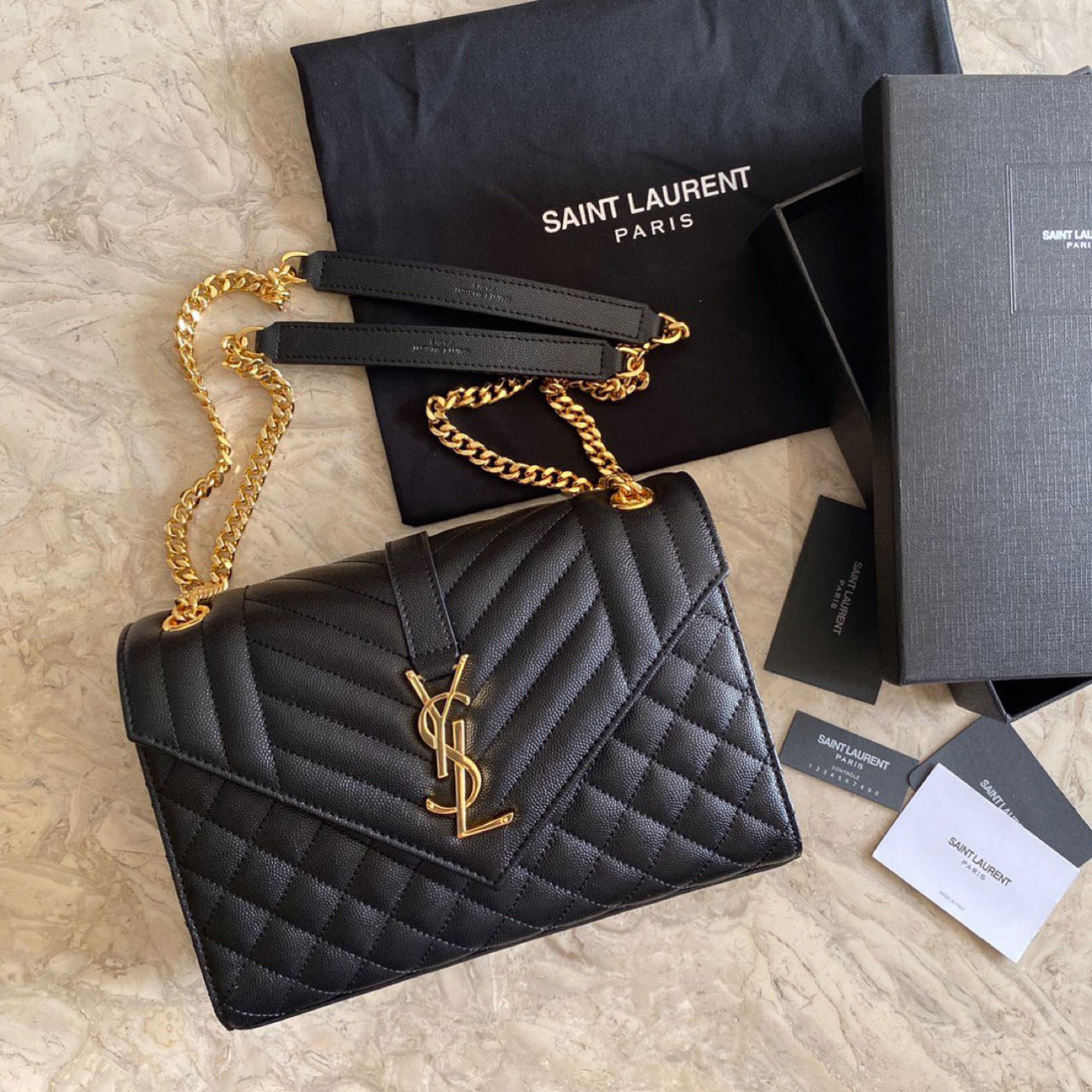 Saint Laurent Shoulder Bag (24-17.5-6cm) - FashionPlug