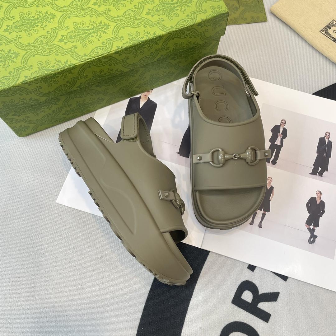 Gucci Horsebit Flatform Sandal - FashionPlug