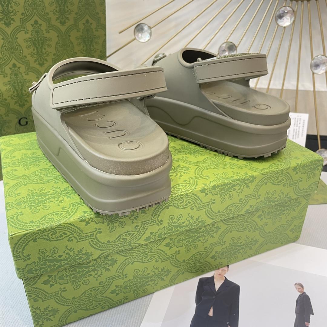 Gucci Horsebit Flatform Sandal - FashionPlug