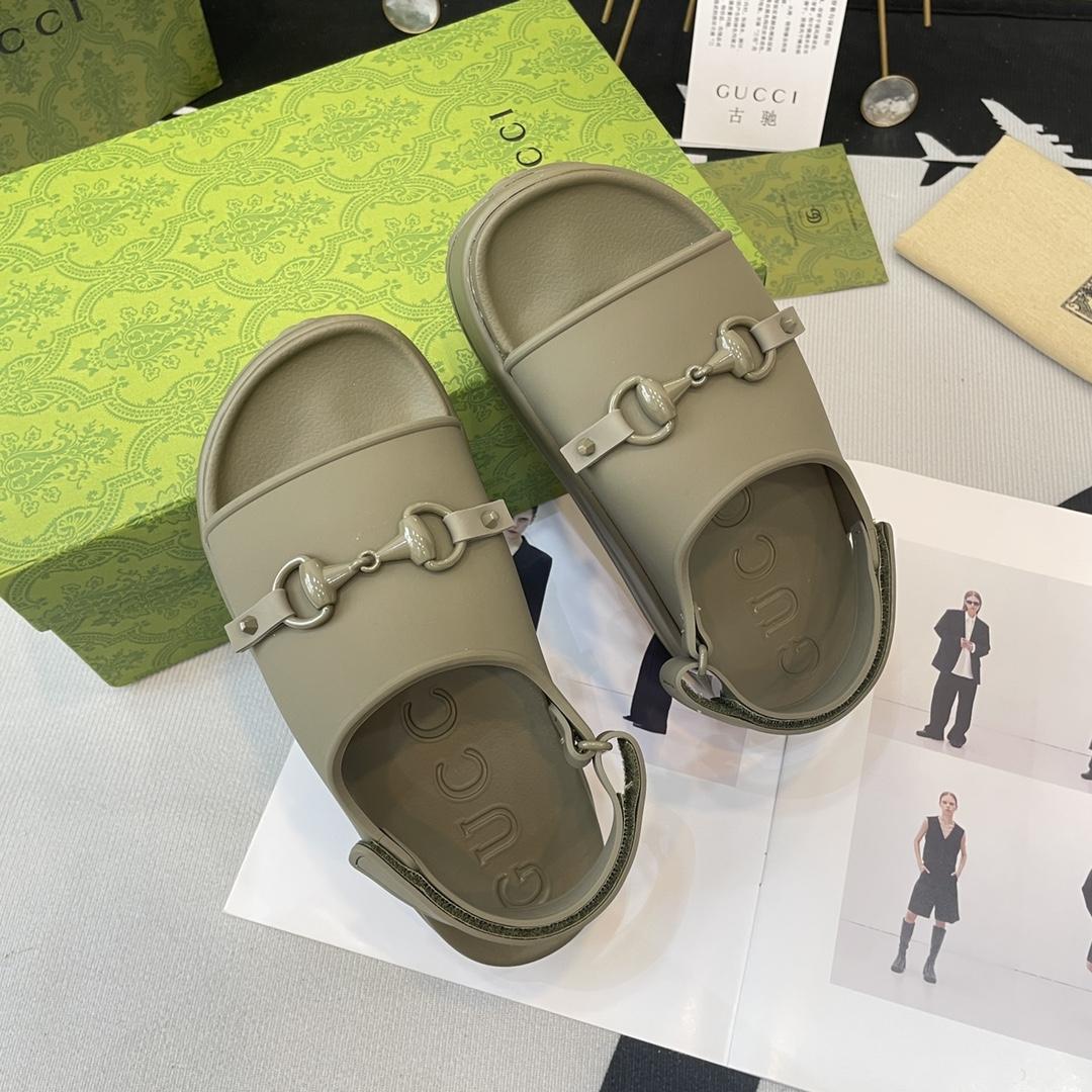 Gucci Horsebit Flatform Sandal - FashionPlug