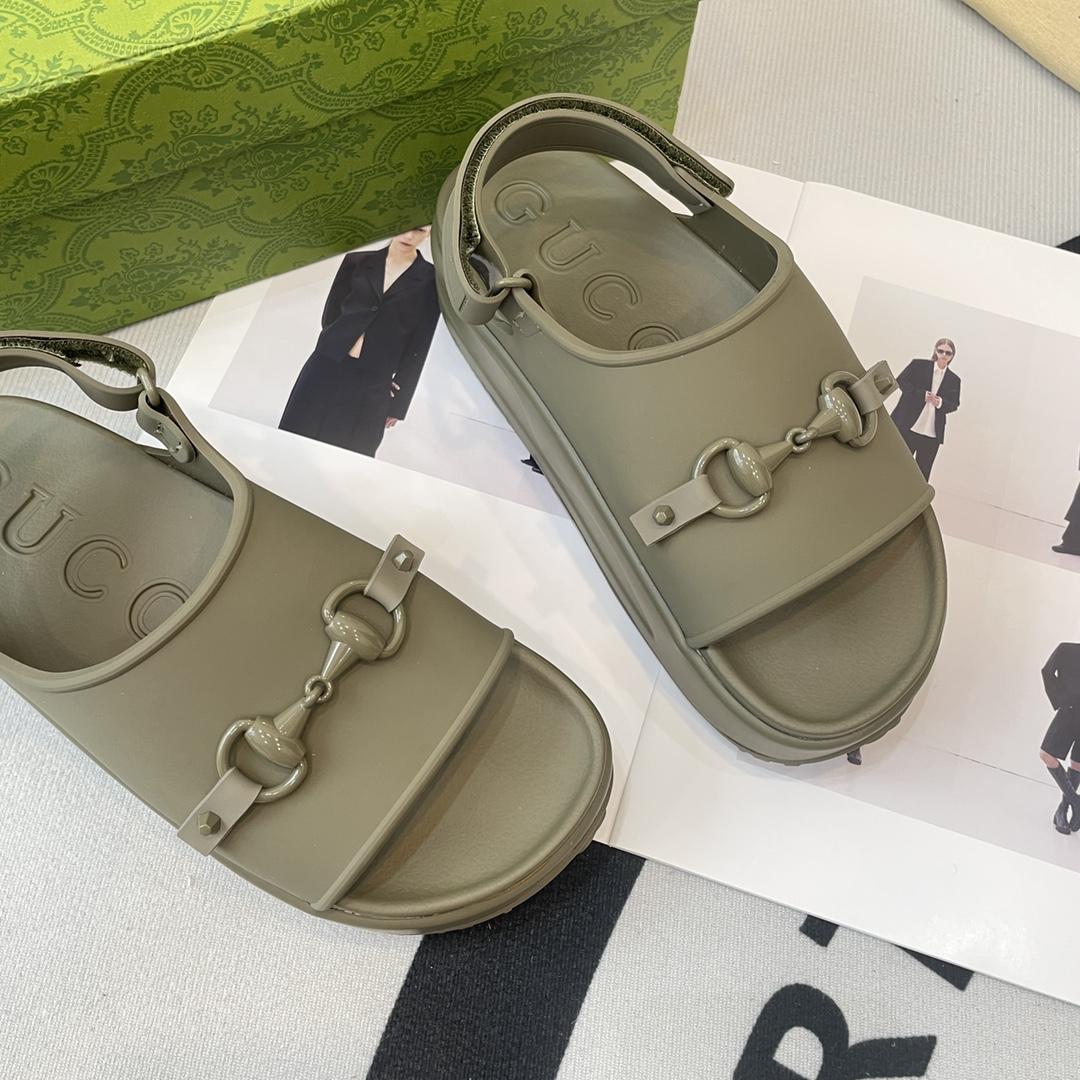 Gucci Horsebit Flatform Sandal - FashionPlug