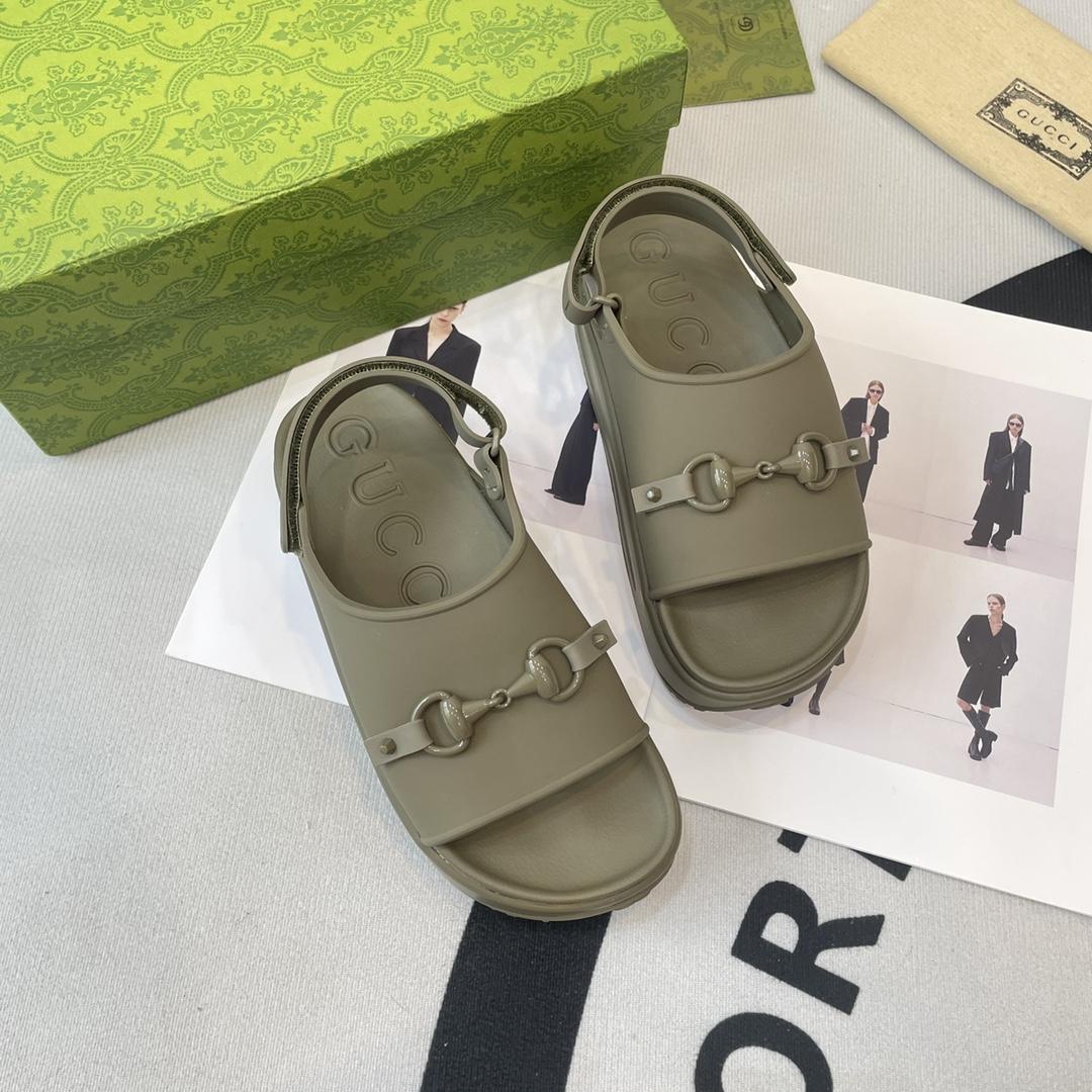 Gucci Horsebit Flatform Sandal - FashionPlug