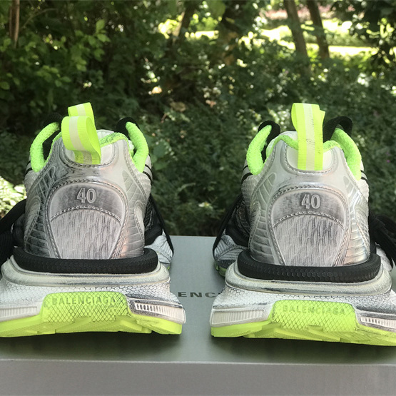 Balenciaga 3XL Trainers - FashionPlug
