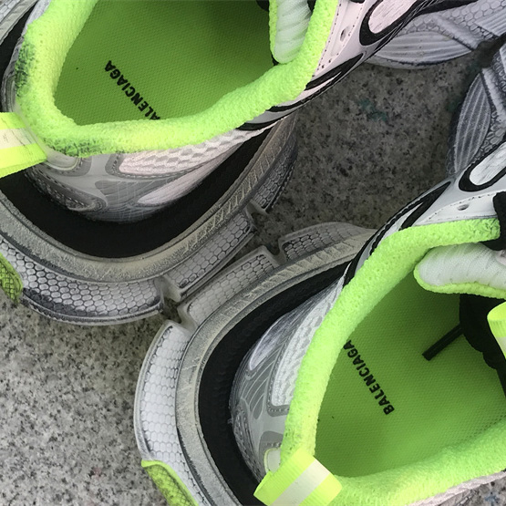 Balenciaga 3XL Trainers - FashionPlug