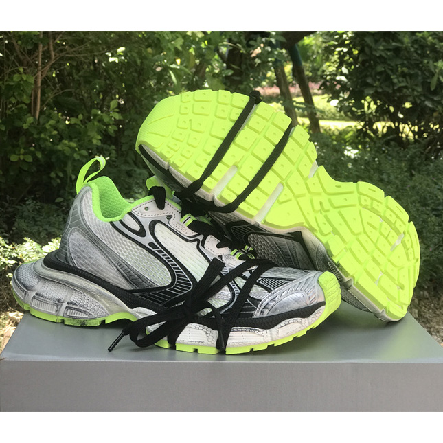 Balenciaga 3XL Trainers - FashionPlug