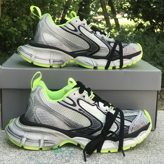 Balenciaga 3XL Trainers - FashionPlug