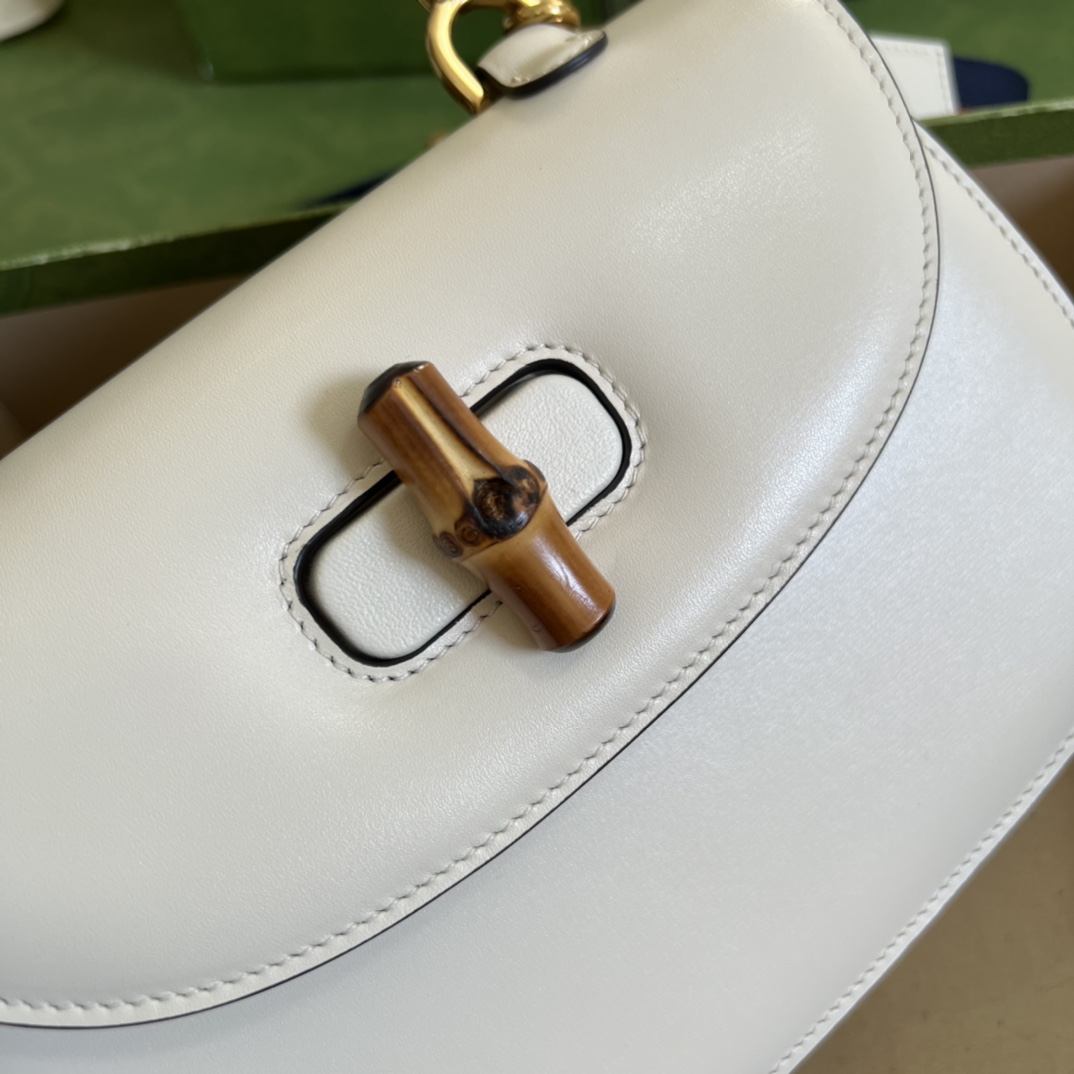 Gucci Bamboo 1947 Small Top Handle Bag (21-15-7cm) - FashionPlug