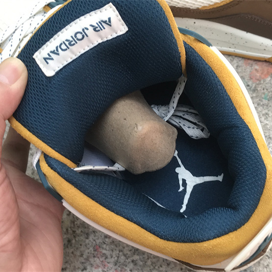 Air Jordan 4 Sneakers     FB2214-200  - FashionPlug