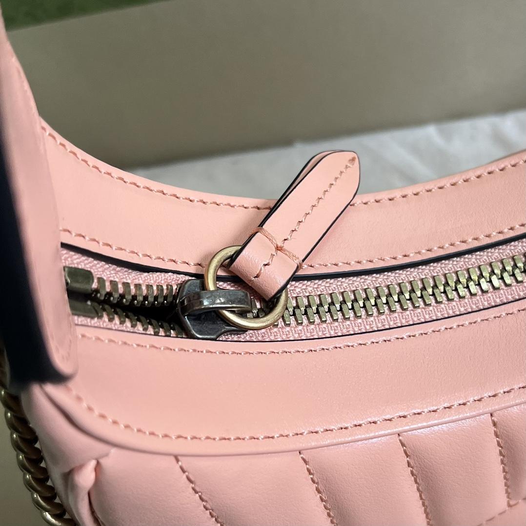Gucci GG Marmont Matelassé Mini Bag(21.5-11-5cm) - FashionPlug