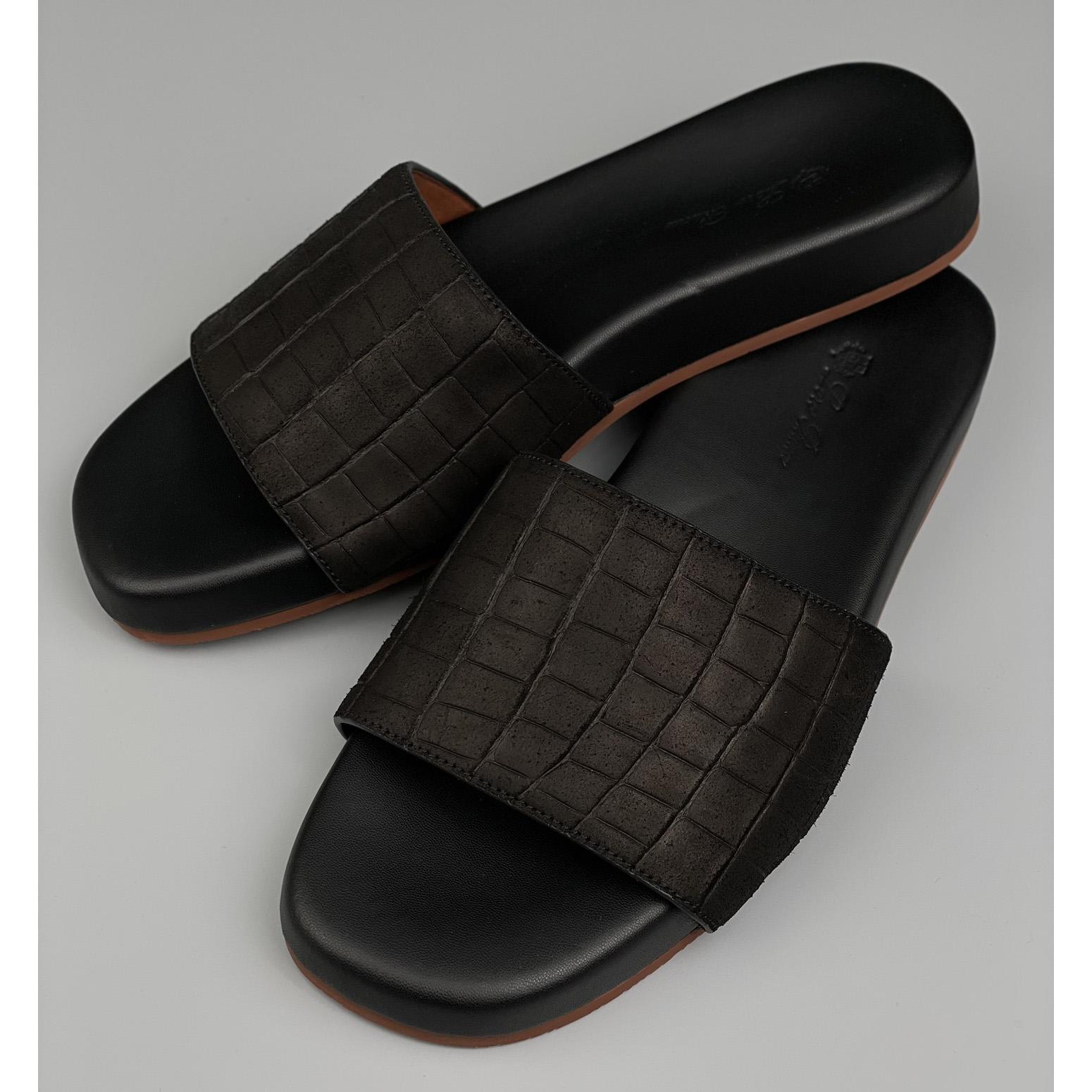 Loro Piana Slide Sandal  - FashionPlug