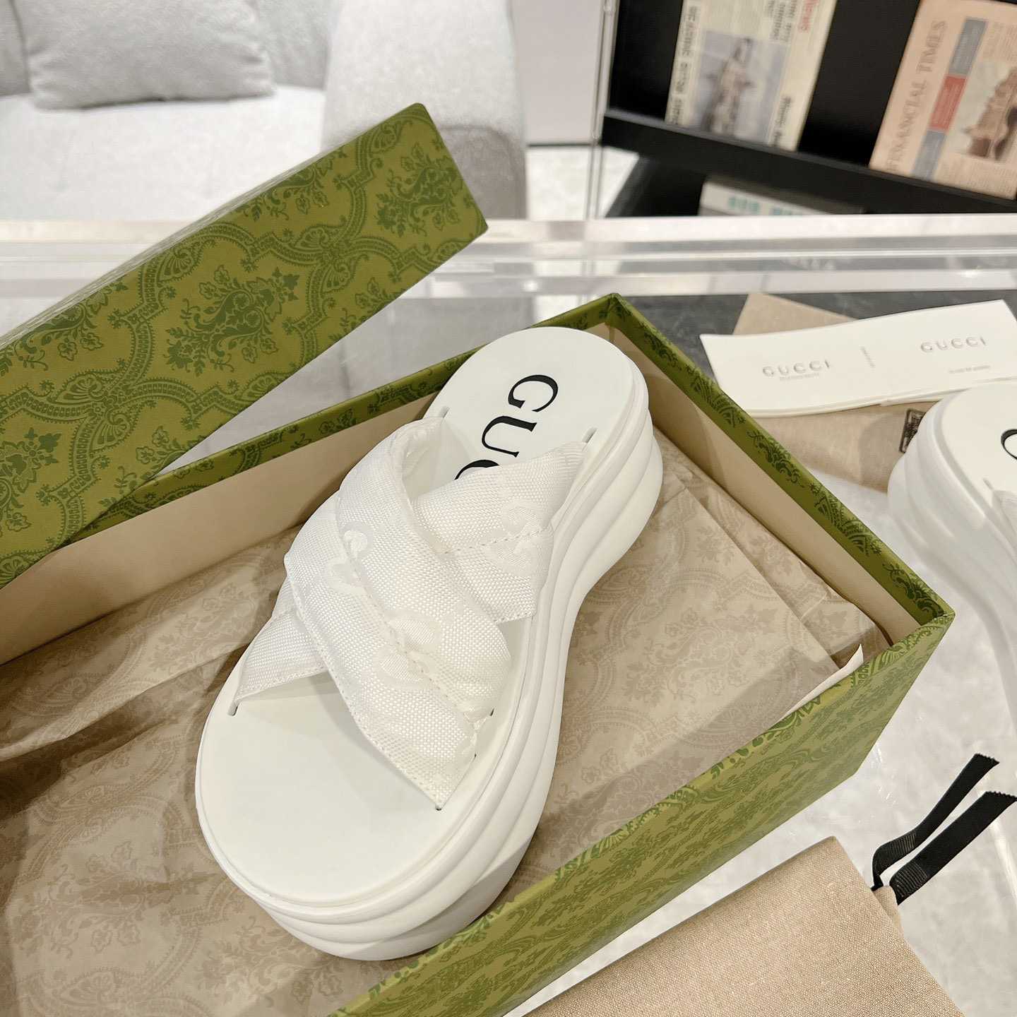 Gucci Women's GG Platform Slide Sandal - FashionPlug