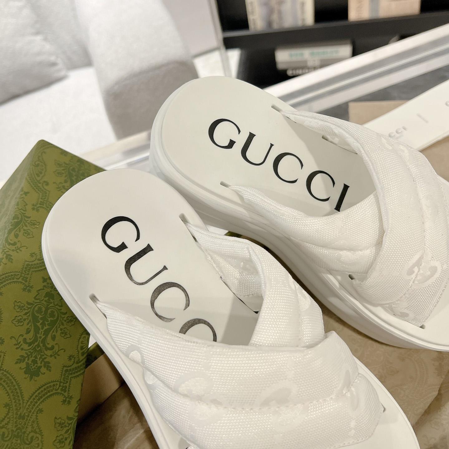 Gucci Women's GG Platform Slide Sandal - FashionPlug