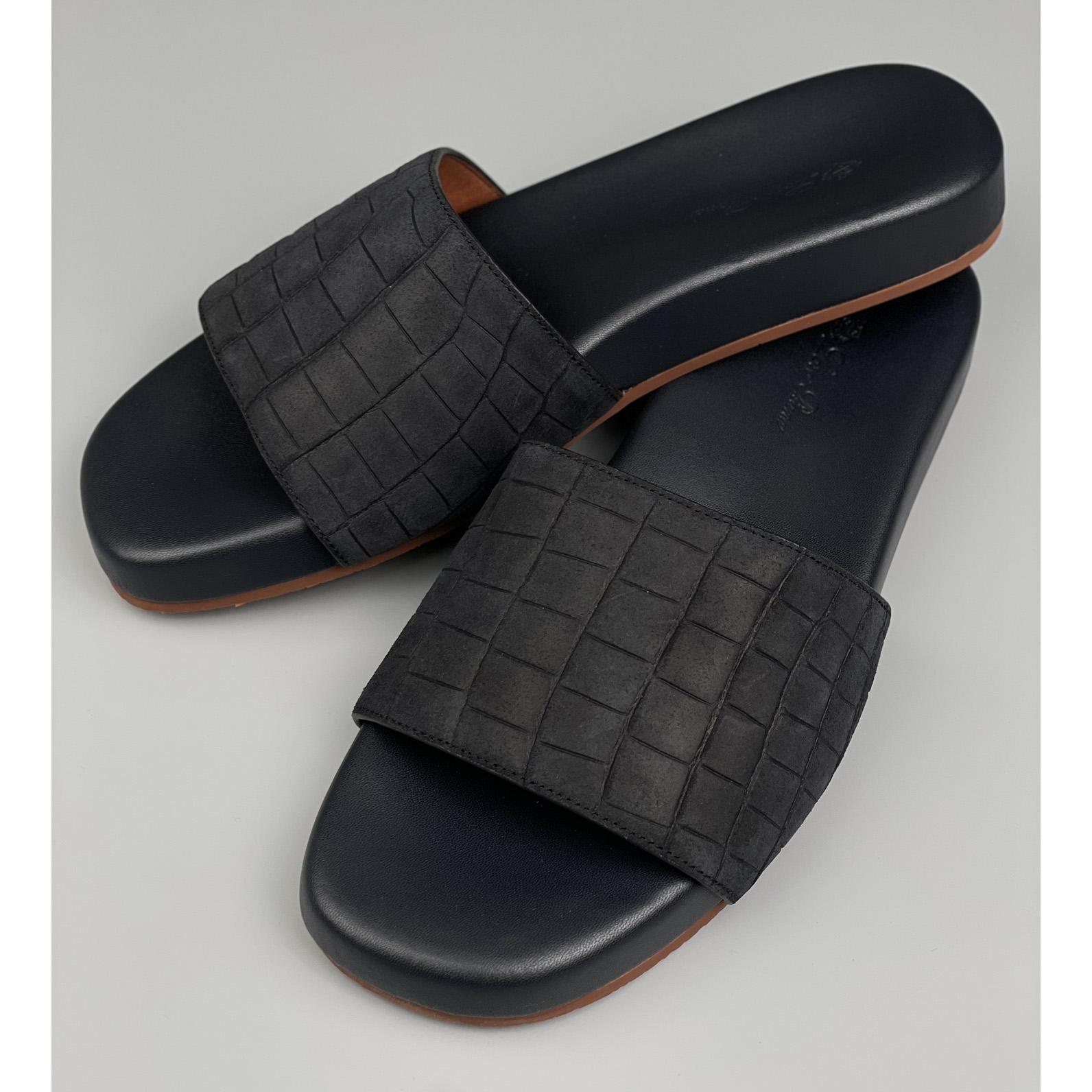 Loro Piana Slide Sandal  - FashionPlug