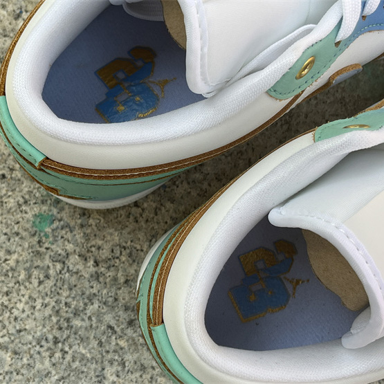 Air Jordan 1 Low SE “Emerald Rise” Sneaker      FN8899-131 - FashionPlug