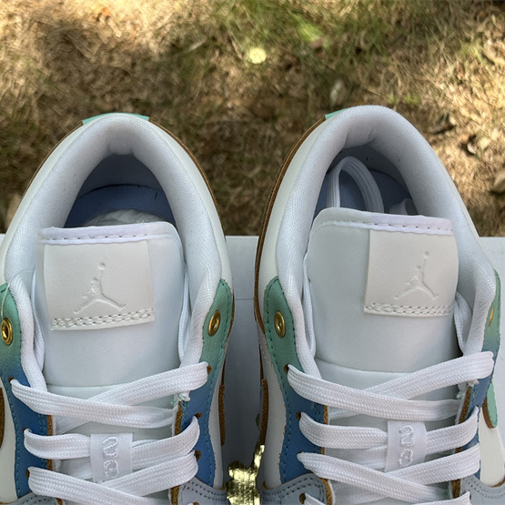 Air Jordan 1 Low SE “Emerald Rise” Sneaker      FN8899-131 - FashionPlug