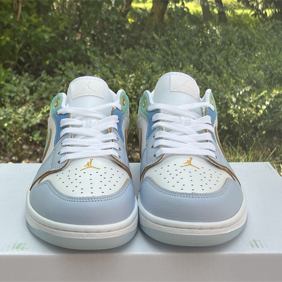 Air Jordan 1 Low SE “Emerald Rise” Sneaker      FN8899-131 - FashionPlug