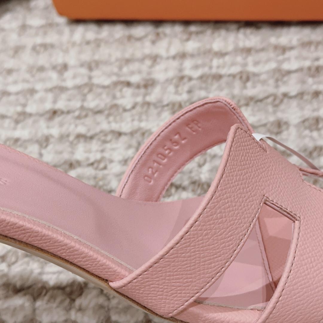 Hermes Oasis Sandal - FashionPlug