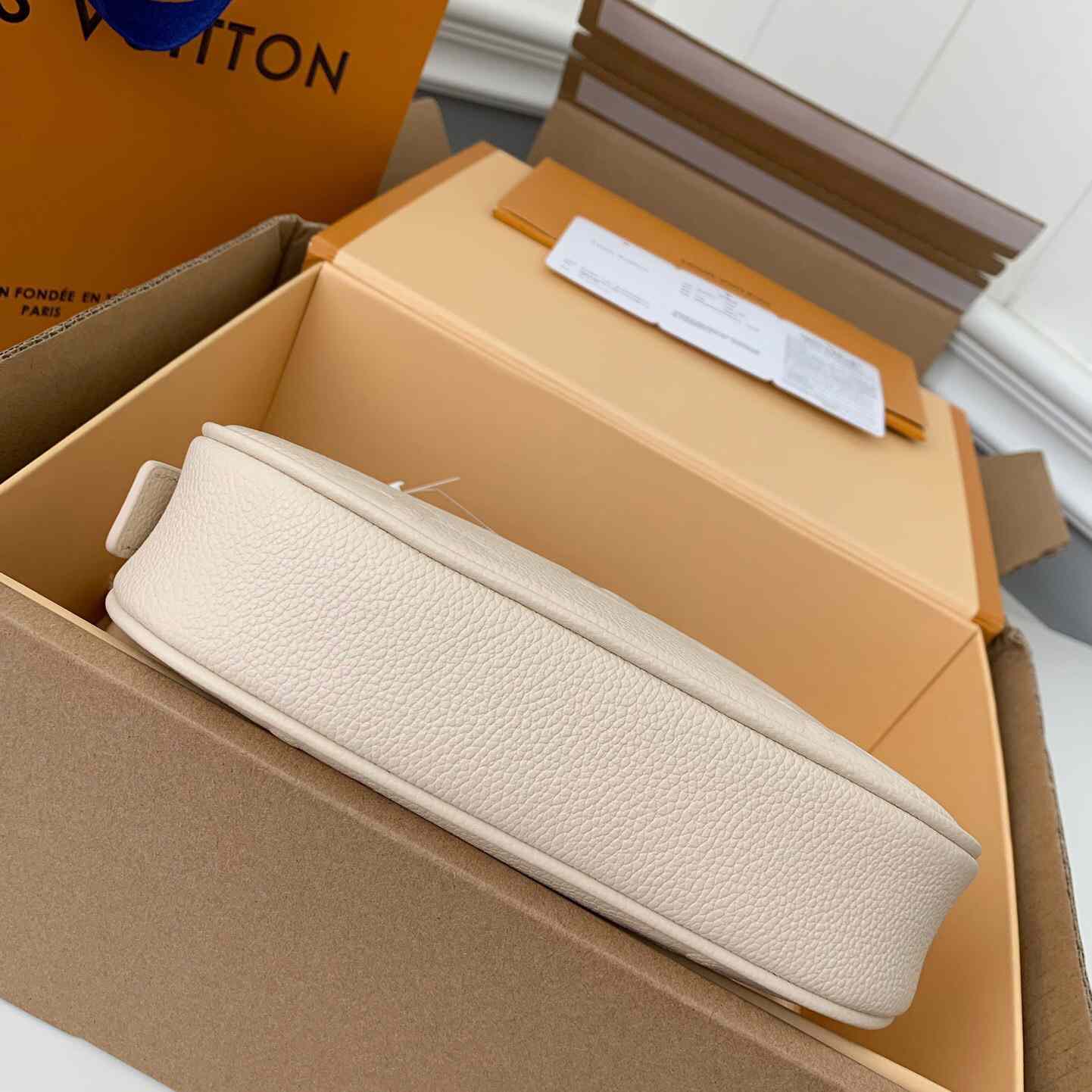Louis Vuitton Mini Moon Monogram Empreinte (20.5*11*5cm)     M82519 - FashionPlug