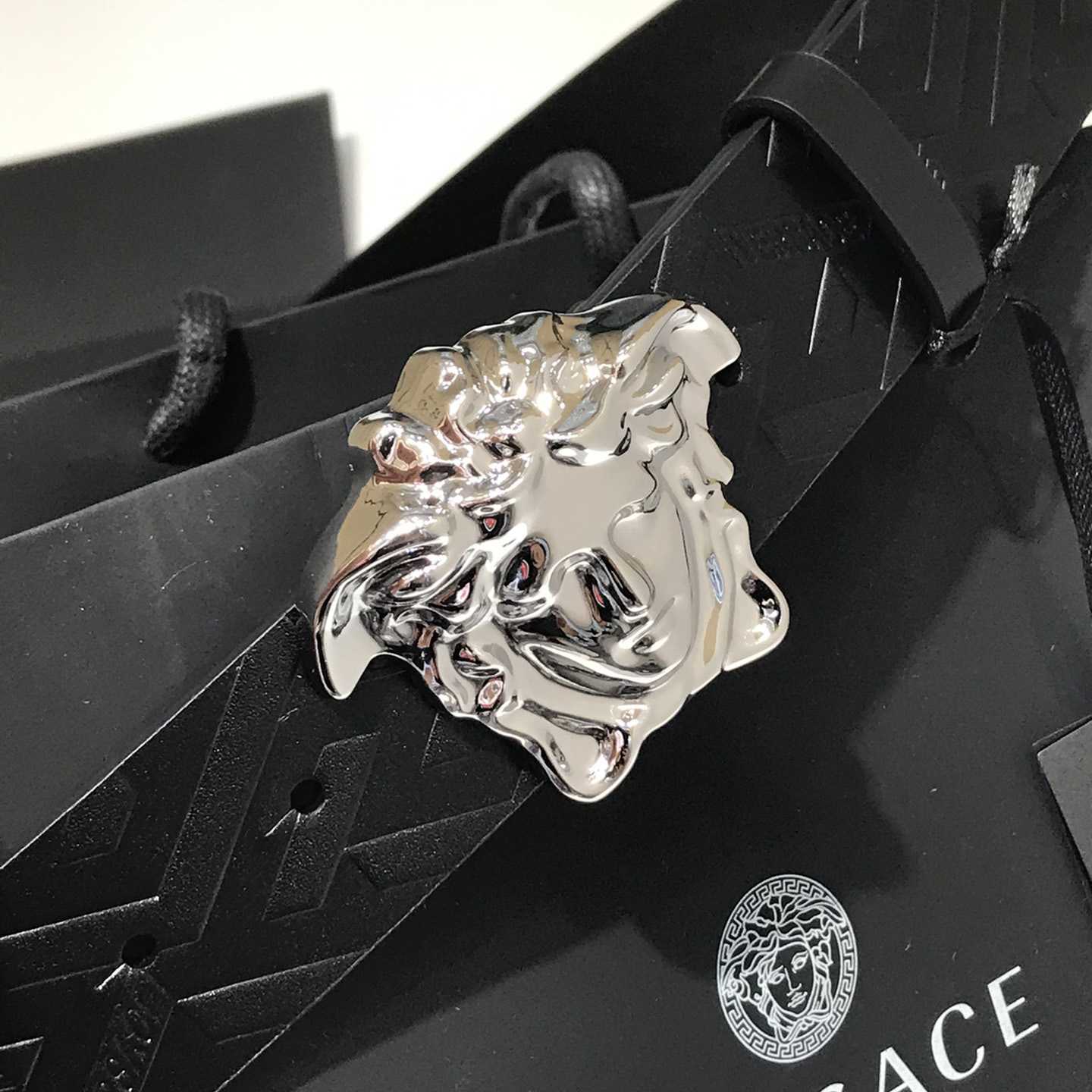 Versace Medusa Leathre Belt 38mm - FashionPlug