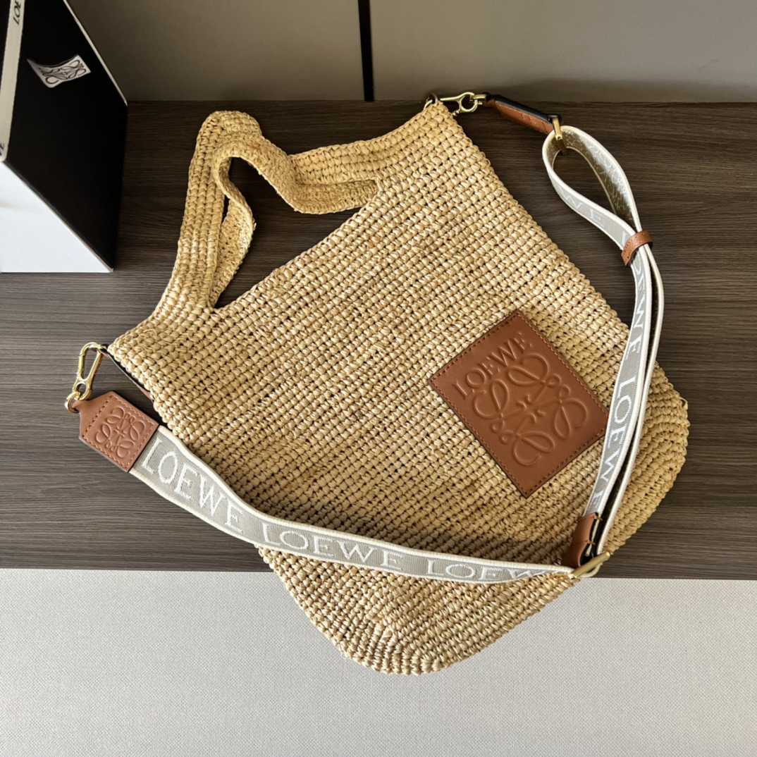 Loewe Mini Slit Bag In raffia And Calfskin - FashionPlug