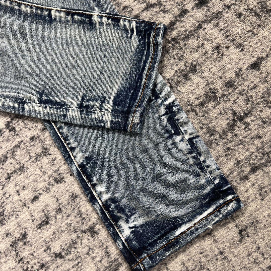 Amiri Jeans  305 - FashionPlug