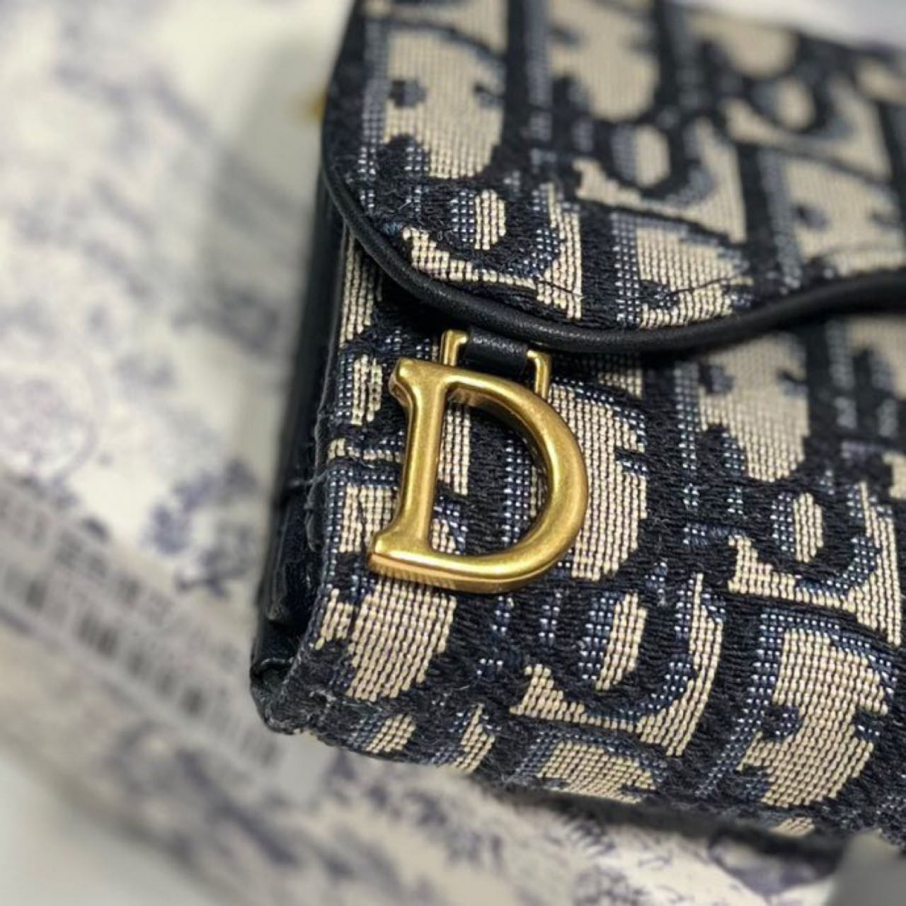 Dior  Saddle Lotus Wallet - FashionPlug