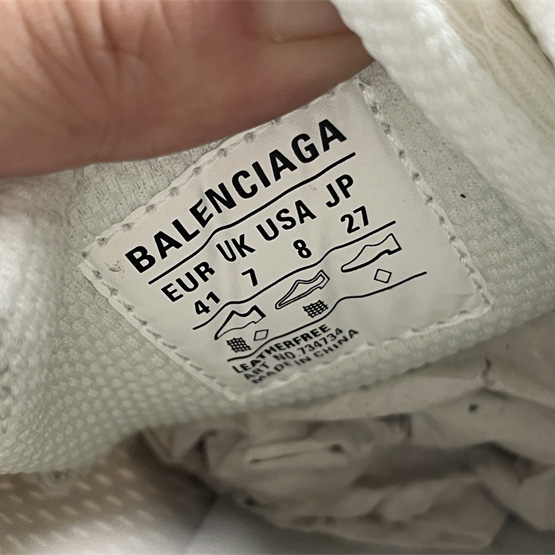 Balenciaga 3XL Trainers - FashionPlug