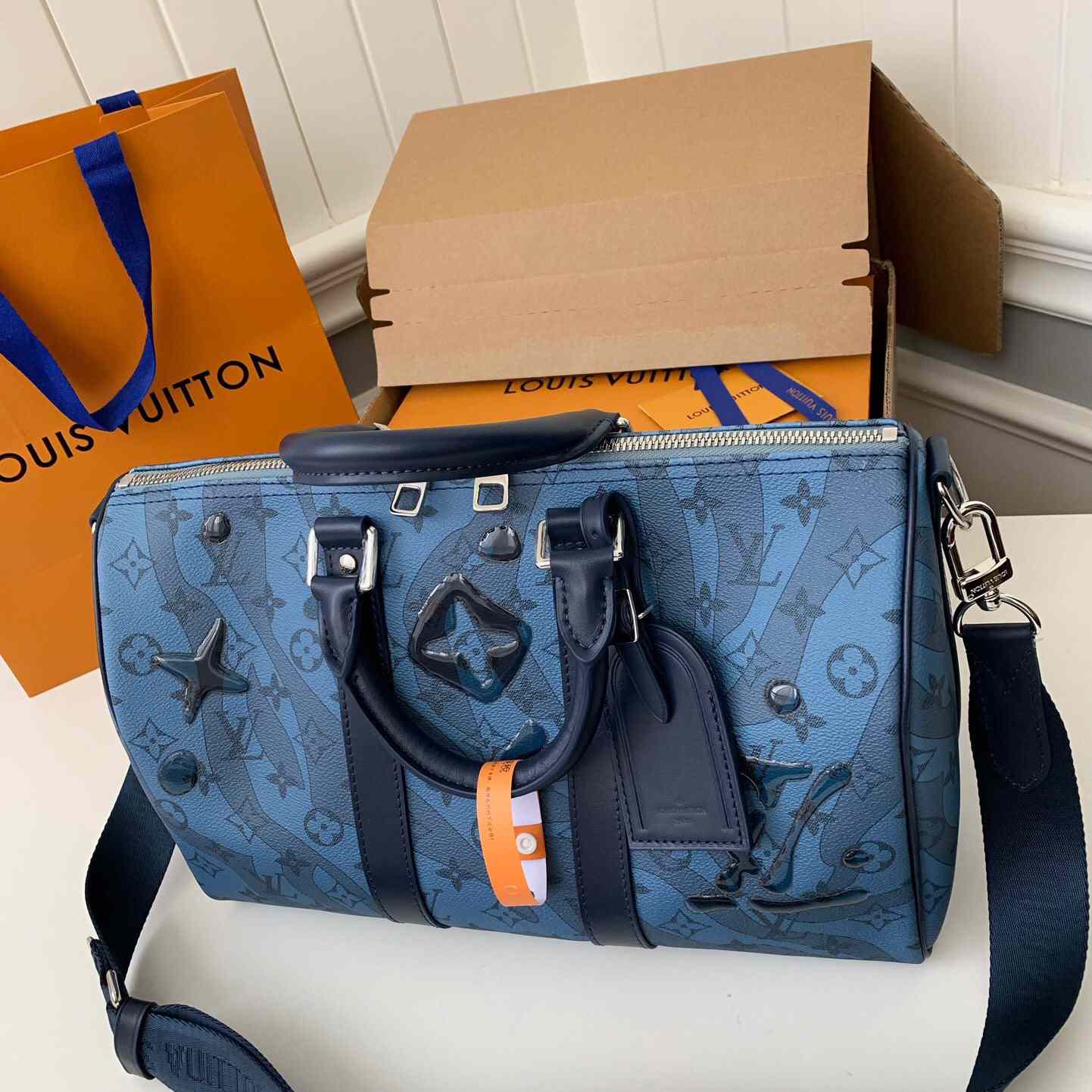 Louis Vuitton Keepall Bandouliere 35(34*21*16cm)     M22573 - FashionPlug
