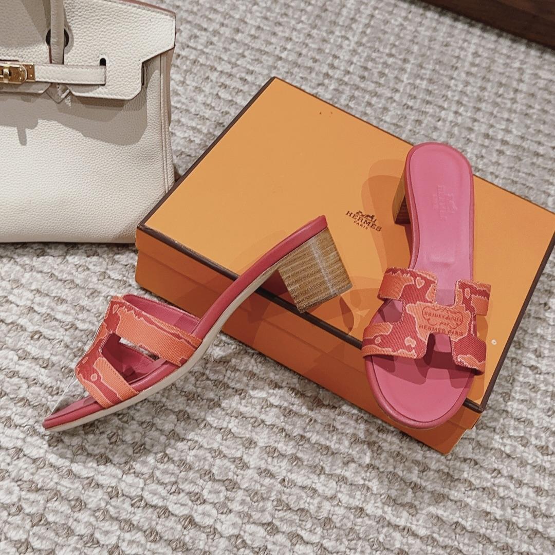 Hermes Oasis Sandal - FashionPlug