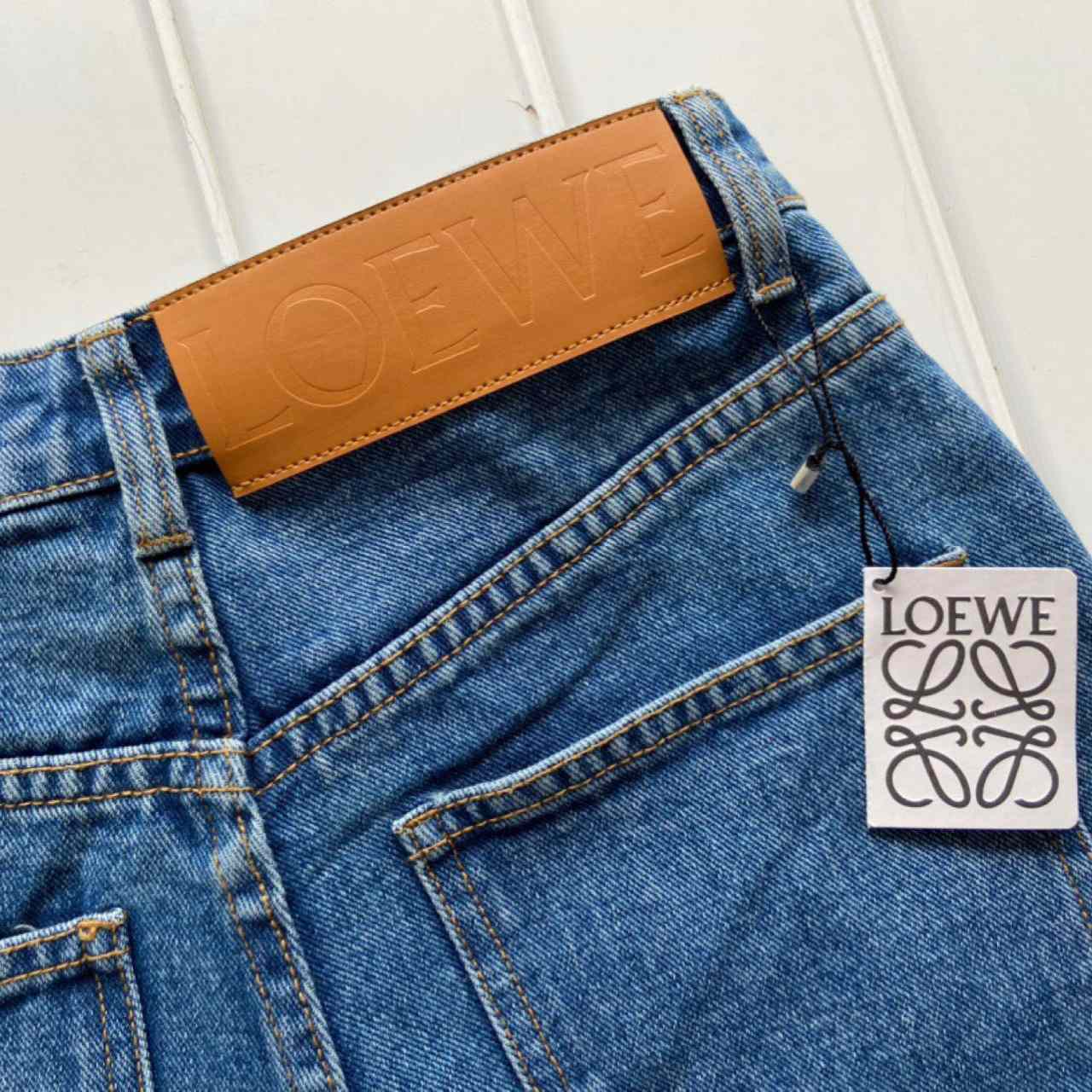 Loewe Anagram Cropped Jeans - FashionPlug