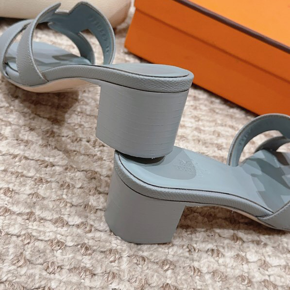 Hermes Oasis Sandal - FashionPlug