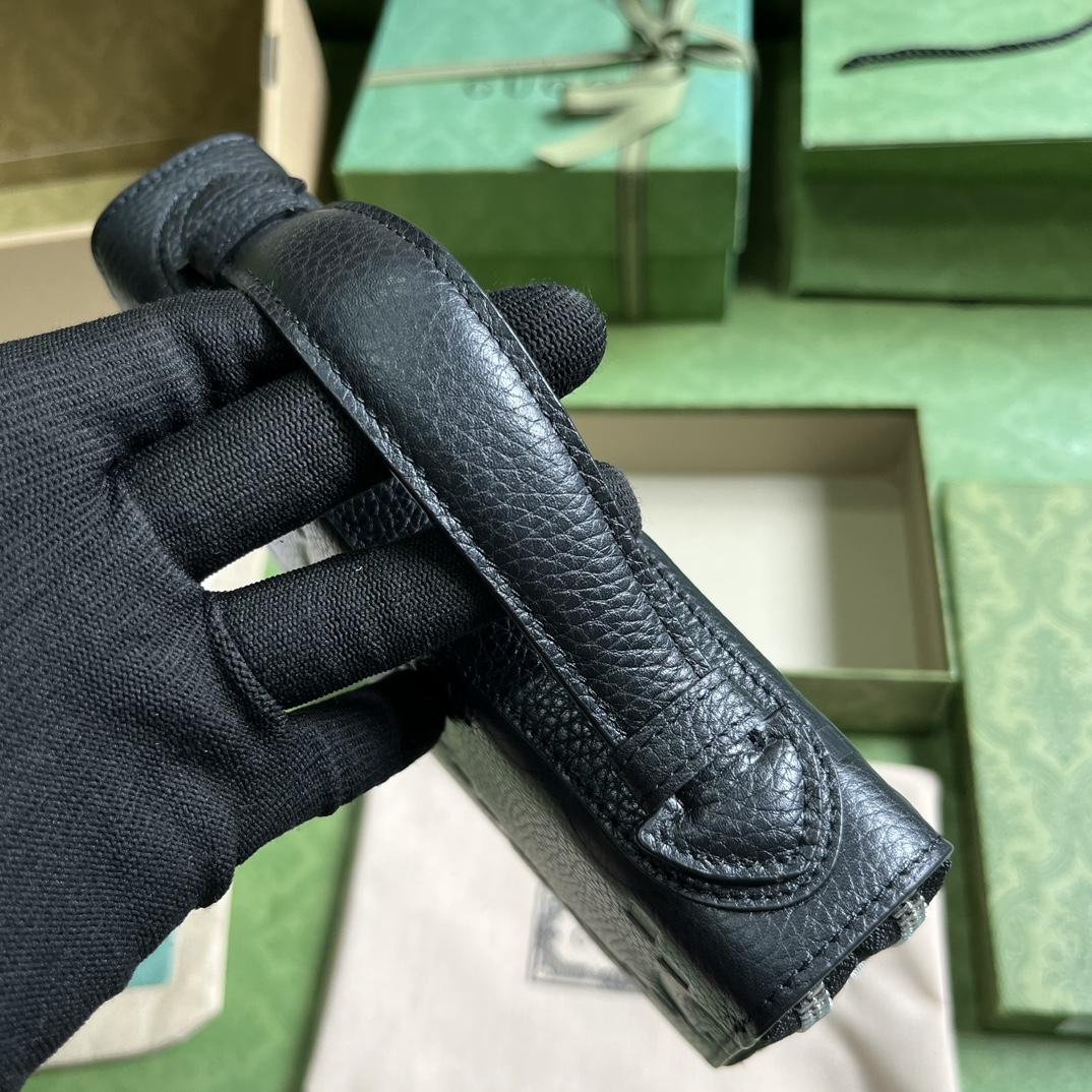 Gucci Jumbo GG Travel Document Case - FashionPlug