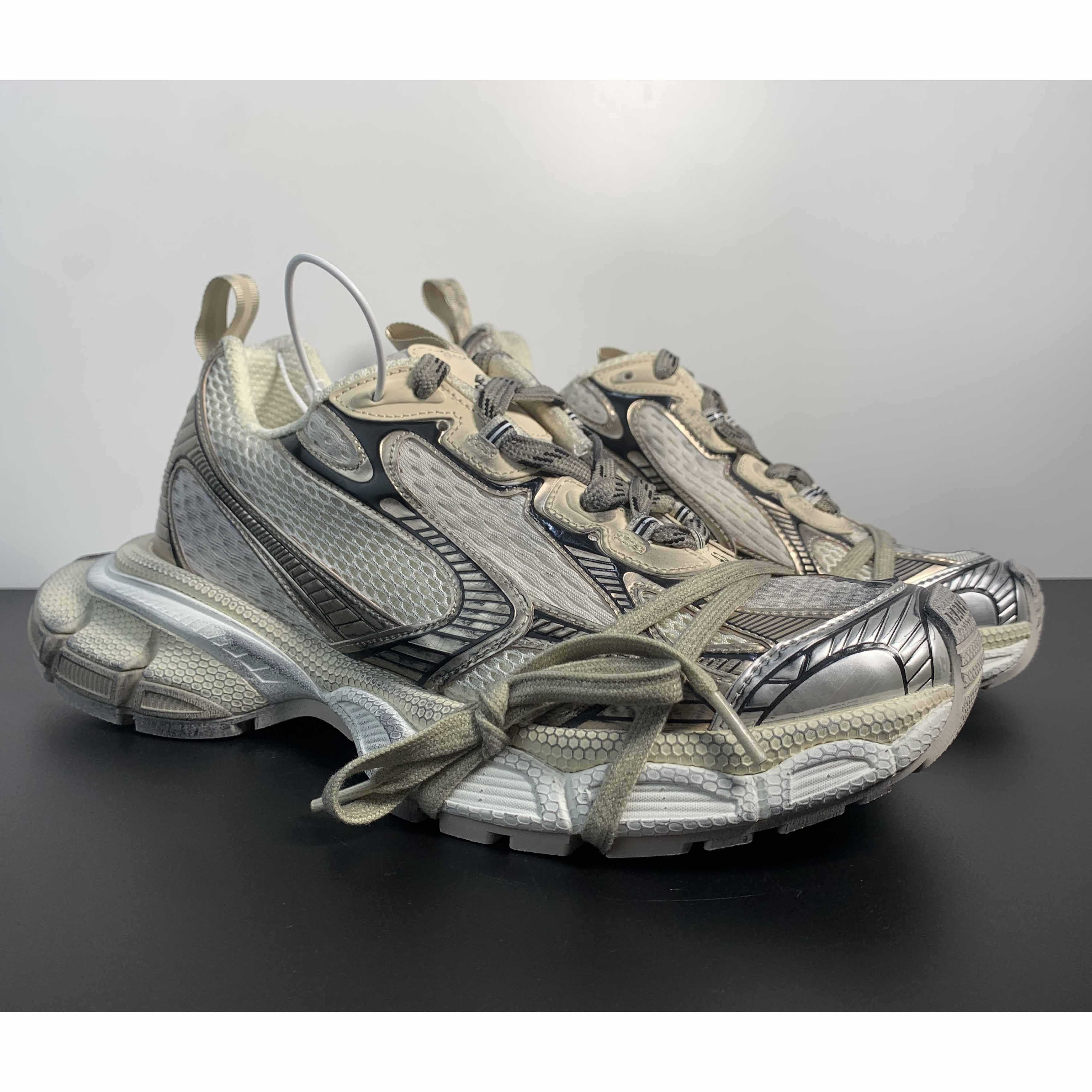 Balenciaga 3XL Trainers - FashionPlug