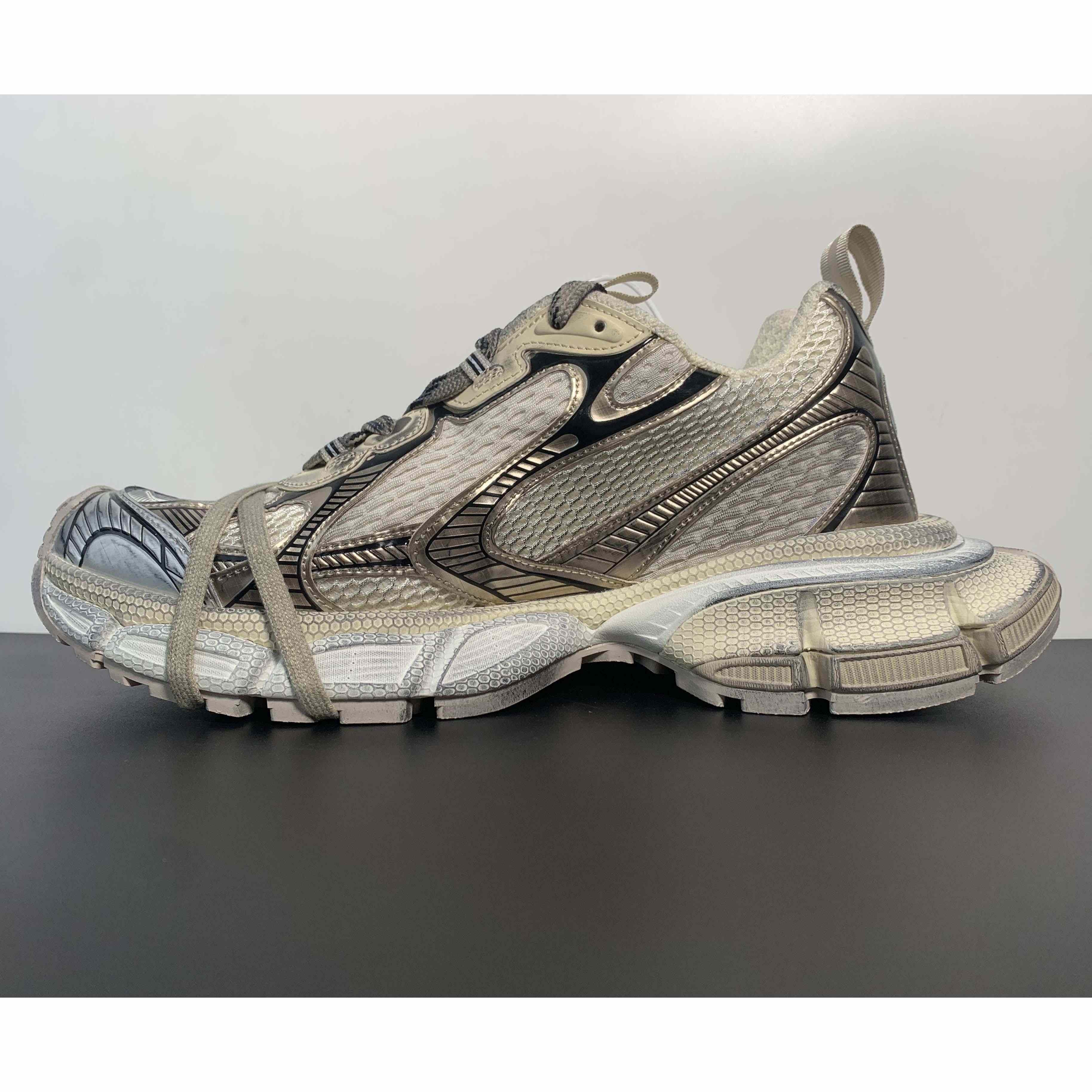 Balenciaga 3XL Trainers - FashionPlug
