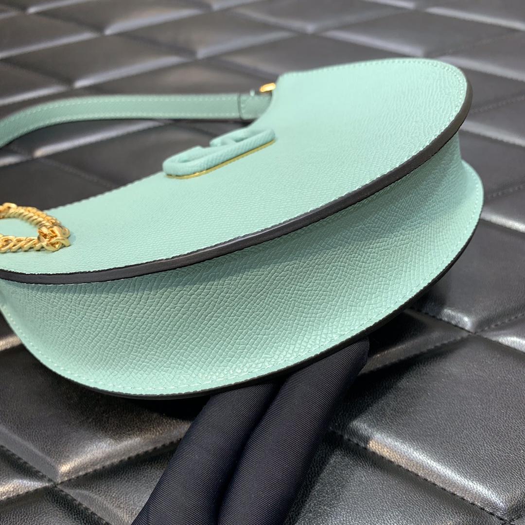 Valenti Garavani VLogo Signature Mini Bag (20-12-4cm) - FashionPlug