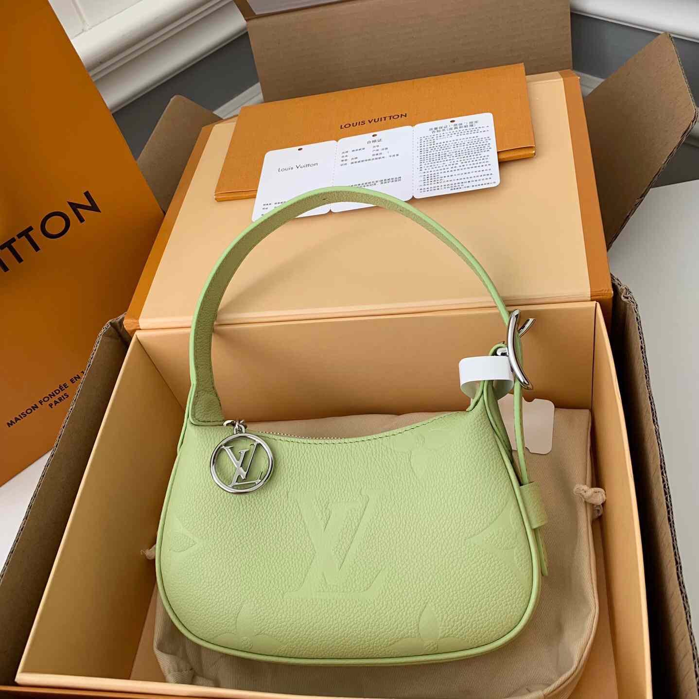 Louis Vuitton Mini Moon Monogram Empreinte (20.5*11*5cm)     M82425 - FashionPlug